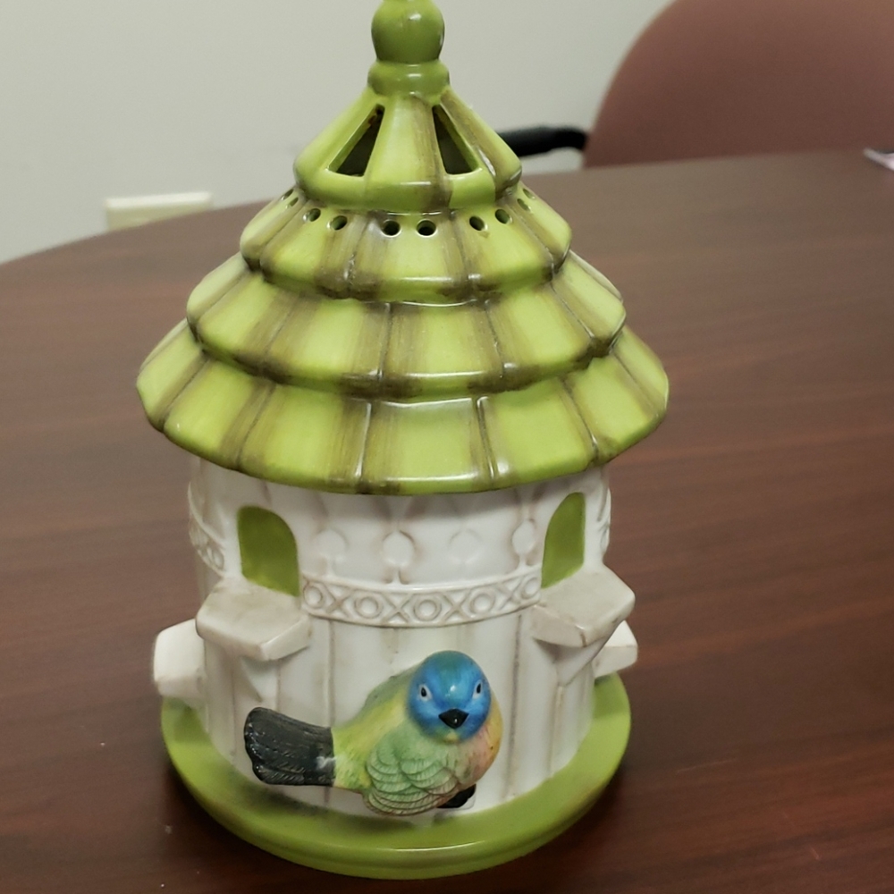 Aroma Decor Decanter